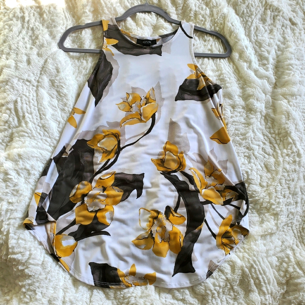 Alfani floral top